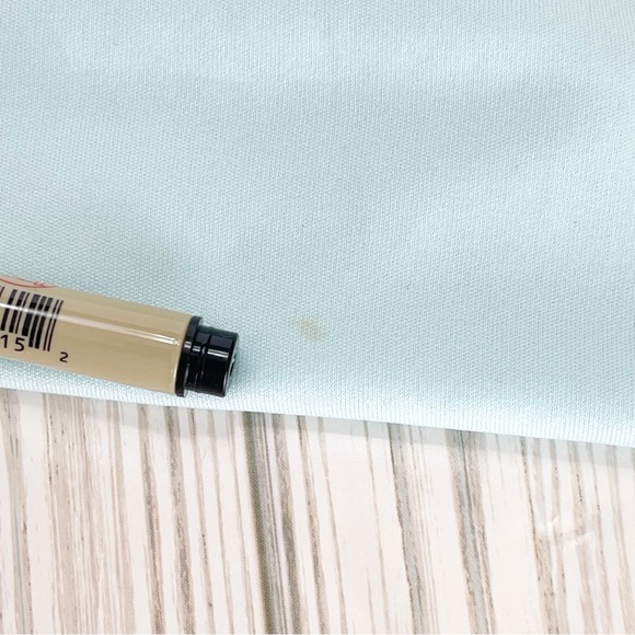 Under Armour Racerback Tank Bundle - Picture 4 of 4